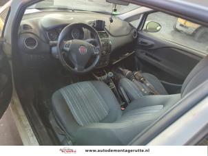 Fiat Punto Evo 1.3 JTD Multijet 85 16V Euro 5 Vehículo de desguace (2012, Blanco)