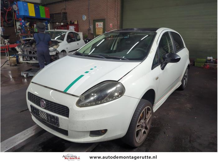 Fiat Grande Punto 1.4  (Rozbiórka)