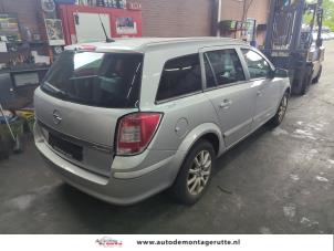 Opel Astra H SW 1.6 16V Twinport Vehículo de desguace (2008, Gris)