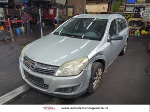 Opel Astra H SW 1.6 16V Twinport Vehículo de desguace (2008, Gris)