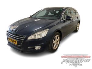 Peugeot 508 SW 1.6 THP 16V Épave (2012, Métallisé, Bleu)