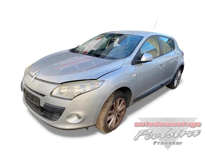 Renault Megane III Berline 1.6 16V Épave (2010, Gris)