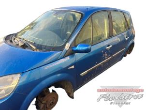 Renault Scénic II 2.0 16V  (Épave)