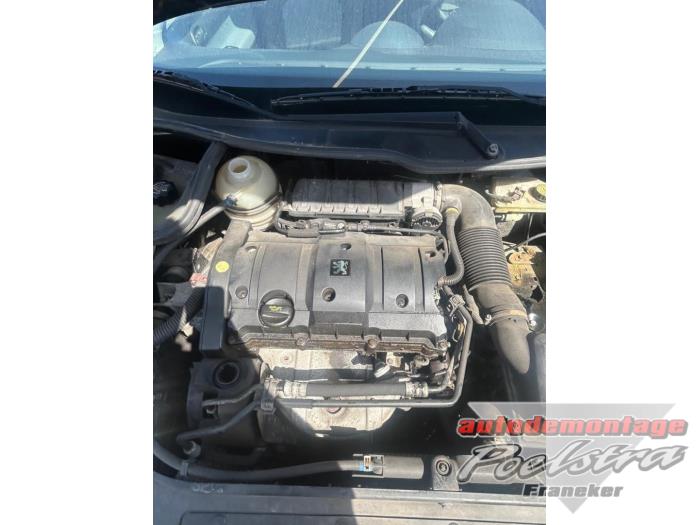 Peugeot 206 CC 1.6 16V Vehículo de desguace (2002, Negro)