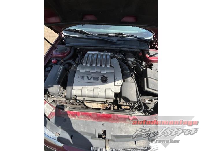 Peugeot 406 Break 3.0 V6 24V Vehículo de desguace (2000, Rojo)