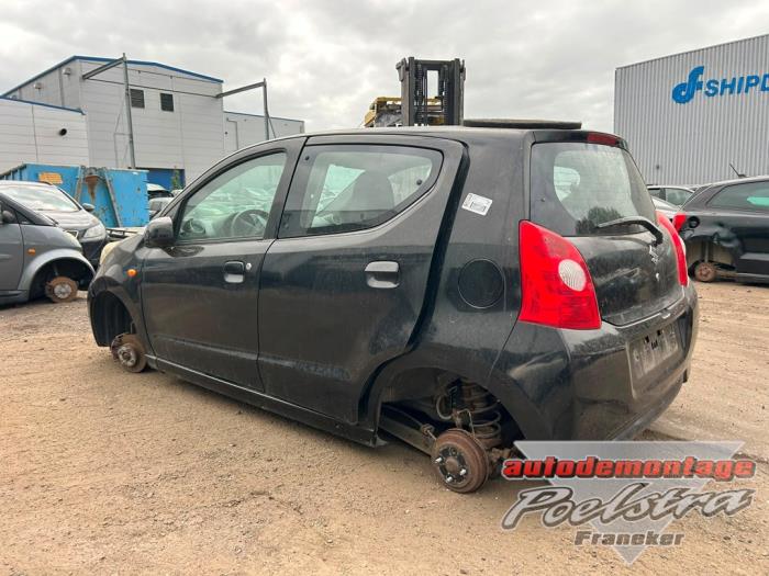 Suzuki Alto 1.0 12V Vehículo de desguace (2010, Negro)