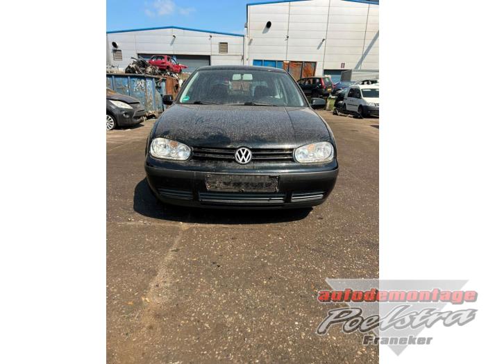 Volkswagen Golf IV 2.0 Vehículo de desguace (2001, Negro)