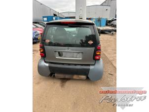 Smart City-Coupé 0.6 Turbo i.c. Smart&Pulse Vehículo de desguace (2002, Negro)
