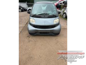 Smart City-Coupé 0.6 Turbo i.c. Smart&Pulse Vehículo de desguace (2002, Negro)