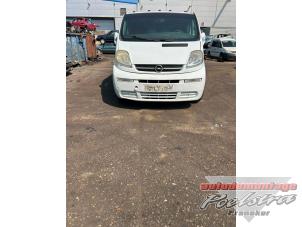 Opel Vivaro 1.9 DI Vehículo de desguace (2004)