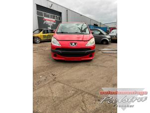 Peugeot 1007 1.4 Vehículo de desguace (2008, Rojo)