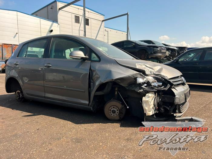 Volkswagen Golf Plus 1.4 TSI 122 16V Vehículo de desguace (2010, Gris)