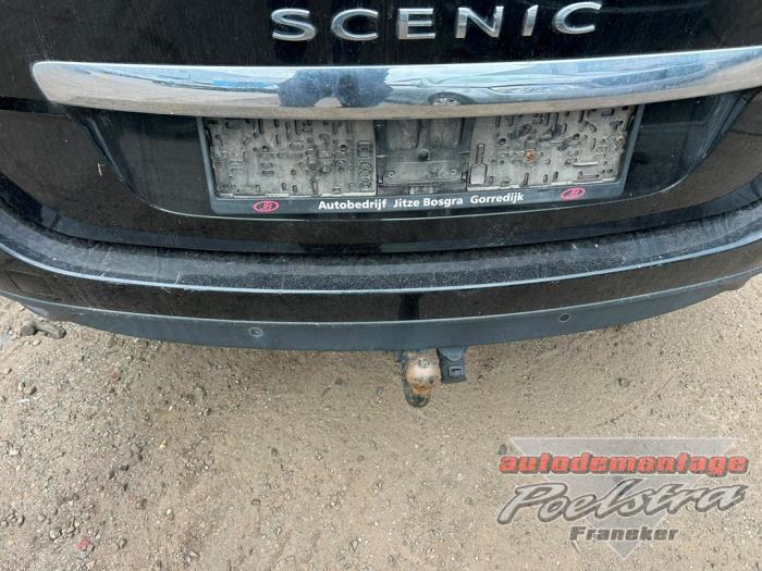Renault Grand Scénic III 1.2 16V TCe 130 Vehículo de desguace (2013, Negro)
