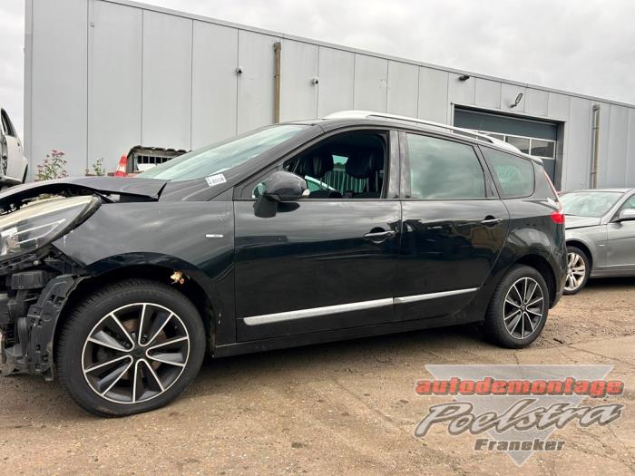 Renault Grand Scénic III 1.2 16V TCe 130 Vehículo de desguace (2013, Negro)