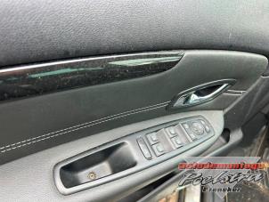 Renault Grand Scénic III 1.2 16V TCe 130 Vehículo de desguace (2013, Negro)
