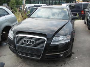 Audi A6 Avant 2.0 TDI 16V Épave (2005)