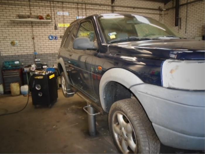 Landrover Freelander Hard Top 2.0 td4 16V Épave (2000, Bleu)