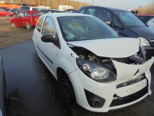 Renault Twingo II 1.5 dCi 90 FAP Épave (2011, Blanc)