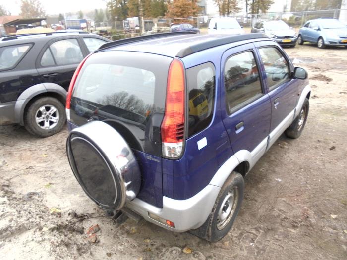 Daihatsu Terios 1.3 16V DVVT 4x2 Épave (2000, Bleu, Gris)