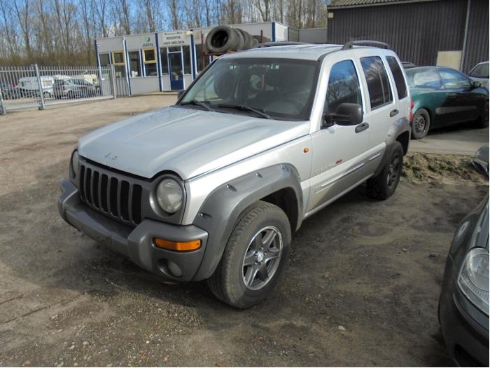 Jeep Cherokee/Liberty 2.5 CRD 16V Épave (2003, Granit)