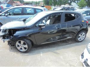 Renault Clio IV 0.9 Energy TCE 90 12V Samochód złomowany (2013, Czarny)