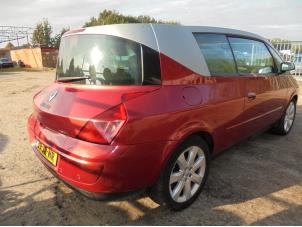 Renault Avantime 3.0 V6 24V Épave (2002, Rouge)