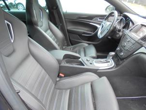 Opel Insignia Mk.I 2.8 VXR V6 Turbo Ecotec 24V 4x4 Épave (2013, Noir)