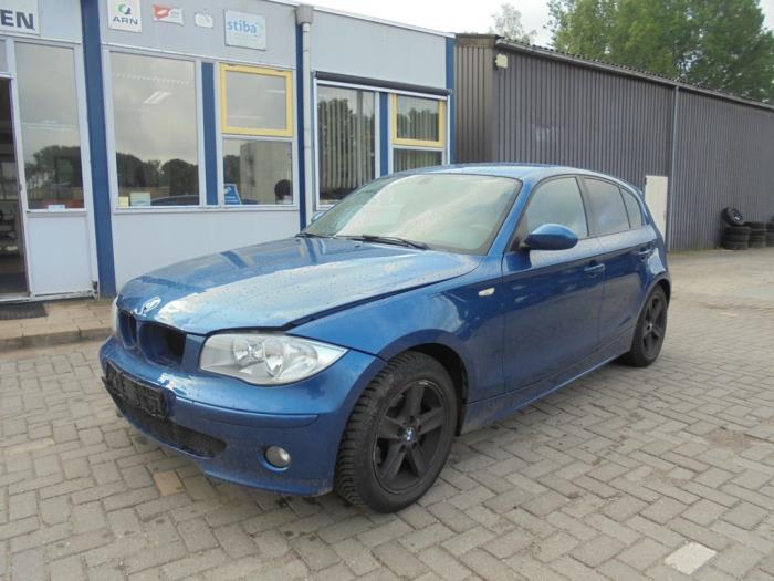 BMW 1 serie 118i 16V Samochód złomowany (2006, Niebieski)