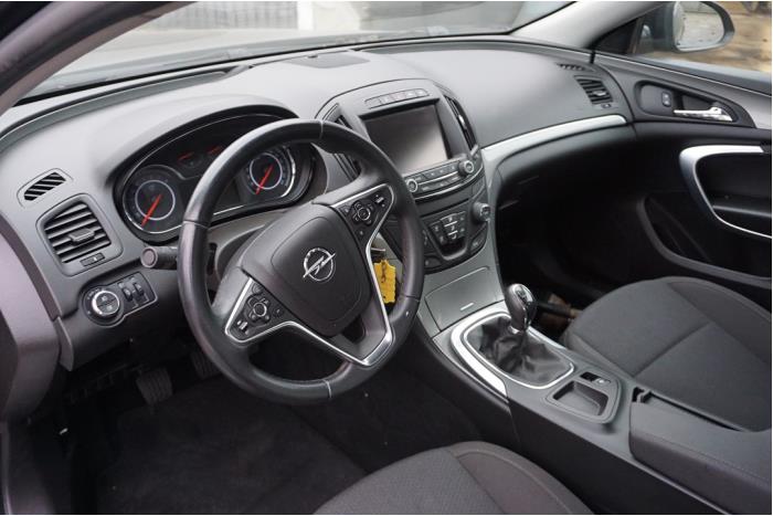 Opel Insignia 1.6 SIDI Eco Turbo 16V Épave (2014, Noir)