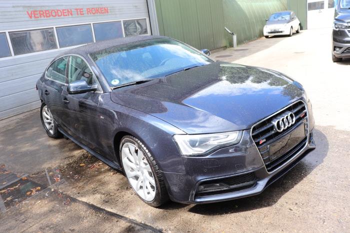 Audi A5 Sportback 1.8 TFSI 16V Salvage vehicle (2012, Blue)