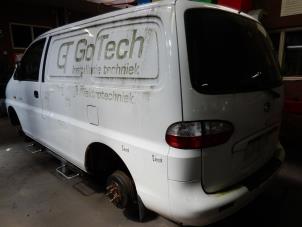 Hyundai H-1/H-200 2.5 Tdi Épave (2004, Blanc)