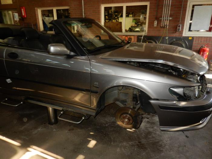 Saab 9-3 I 2.0t 16V Ecopower Épave (2001, Gris)