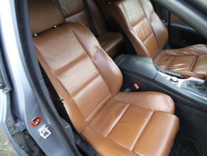 BMW 5 serie Touring 530d 24V Épave (2005, Gris)