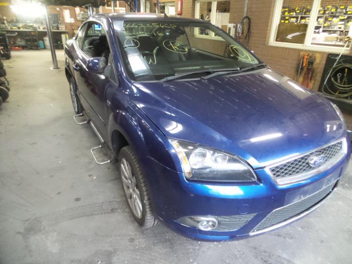 Ford Focus 2 C+C 2.0 16V Épave (2007, Bleu)