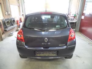 Renault Clio III 1.6 16V Épave (2007, Gris)