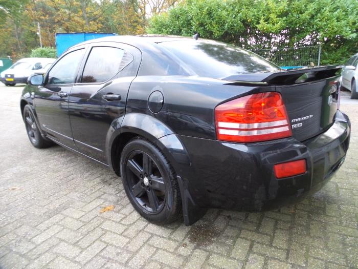 Dodge Avenger 2.0 CRD 16V Samochód złomowany (2009, Czarny)