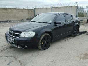 Dodge Avenger 2.0 CRD 16V Samochód złomowany (2009, Czarny)