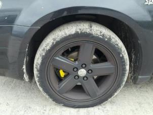 Dodge Avenger 2.0 CRD 16V Samochód złomowany (2009, Czarny)