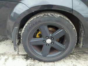 Dodge Avenger 2.0 CRD 16V Samochód złomowany (2009, Czarny)