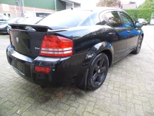 Dodge Avenger 2.0 CRD 16V Samochód złomowany (2009, Czarny)