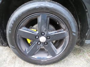 Dodge Avenger 2.0 CRD 16V Samochód złomowany (2009, Czarny)