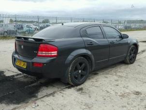 Dodge Avenger 2.0 CRD 16V Samochód złomowany (2009, Czarny)