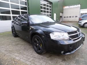 Dodge Avenger 2.0 CRD 16V Samochód złomowany (2009, Czarny)