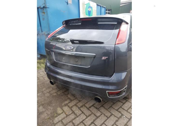 Ford Focus 2 2.5 20V ST Épave (2007, Gris)