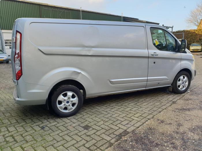 Ford Transit Custom 2.0 TDCi 16V Eco Blue 130 Épave (2017, Gris)
