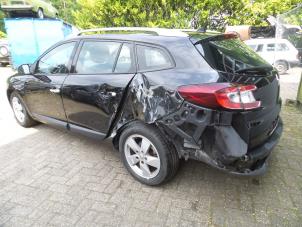 Renault Megane III Grandtour 1.4 16V TCe 130 Épave (2010, Noir)