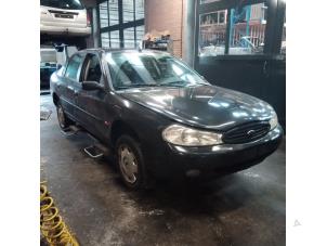 Ford Mondeo II 1.8 TD CLX  (Salvage)
