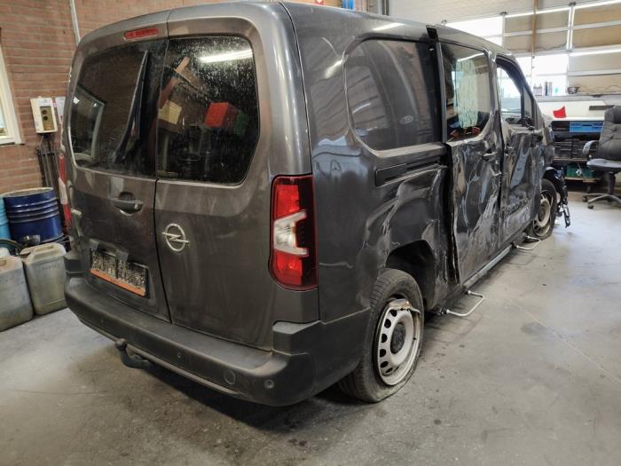 Opel Combo Cargo 1.5 CDTI 100 Samochód złomowany (2022, Szary)