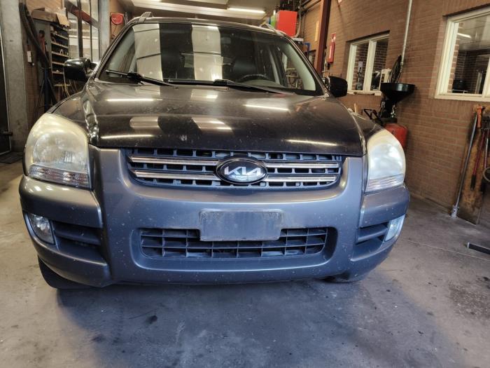 Kia Sportage 2.0 CVVT 16V 4x2 Salvage vehicle (2007, Black)