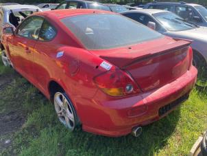 Hyundai Coupe 2.7 V6 24V Vehículo de desguace (2002, Rojo)